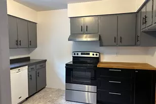 419 S Saxby Ave, Freeport, IL 61032 - Photo 19
