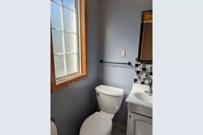 419 S Saxby Avenue, Freeport, IL 61032 - Photo 13