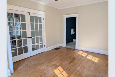 419 S Saxby Avenue, Freeport, IL 61032 - Photo 9