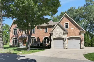 524 E Washington Ave, Lake Bluff, IL 60044 - Photo 1