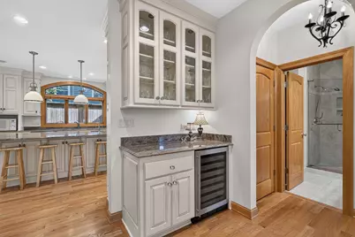 524 E Washington Avenue, Lake Bluff, IL 60044 - Photo 9