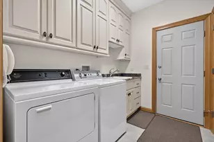 524 E Washington Ave, Lake Bluff, IL 60044 - Photo 21