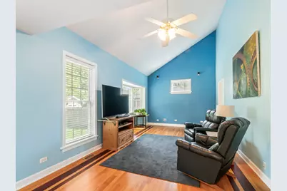225 Stratford Road, Des Plaines, IL 60016 - Photo 19