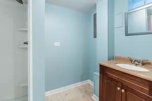225 Stratford Rd, Des Plaines, IL 60016 - Photo 41
