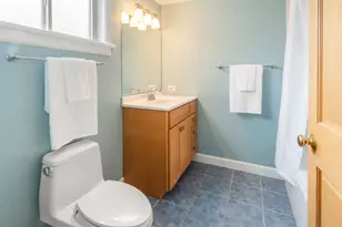 225 Stratford Rd, Des Plaines, IL 60016 - Photo 21