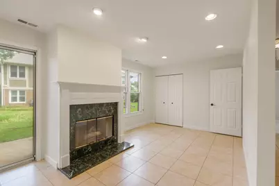 1255 Regency Court #1255, Vernon Hills, IL 60061 - Photo 11