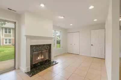 1255 Regency Court #1255, Vernon Hills, IL 60061 - Photo 9