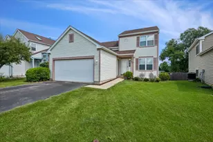 155 Centennial Dr, Hainesville, IL 60073 - Photo 1