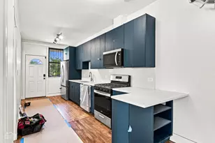 5402 S Woodlawn Ave, Chicago, IL 60637 - Photo 9