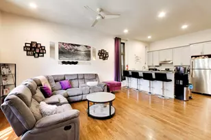 3014 W Walnut St, Chicago, IL 60612 - Photo 3