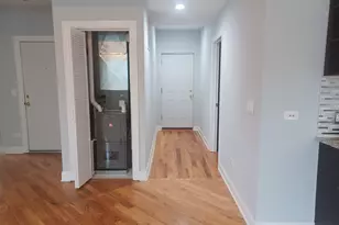 5731 N Kimball Ave, Chicago, IL 60659 - Photo 7