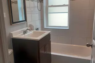 5731 N Kimball Ave, Chicago, IL 60659 - Photo 9
