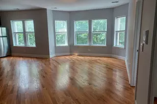 5731 N Kimball Ave, Chicago, IL 60659 - Photo 3