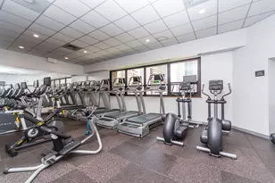 1030 N State St, Chicago, IL 60610 - Photo 13