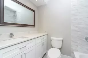 1030 N State St, Chicago, IL 60610 - Photo 5