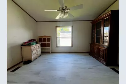 1074 Lakeview Road, Elgin, IL 60123 - Photo 13