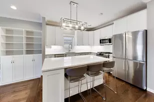 329 W Goethe St, Chicago, IL 60610 - Photo 9