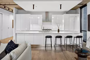 111 S Peoria St, Chicago, IL 60607 - Photo 3