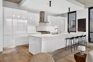 111 S Peoria St, Chicago, IL 60607 - Photo 11