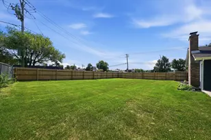 8700 W 103rd St, Palos Hills, IL 60465 - Photo 27