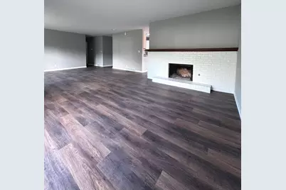 2059 Robert Street, Aurora, IL 60506 - Photo 3