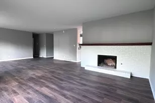 2059 Robert St, Aurora, IL 60506 - Photo 3
