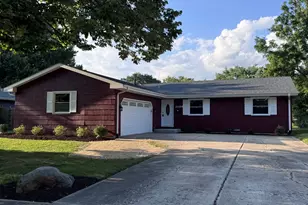 2059 Robert St, Aurora, IL 60506 - Photo 1