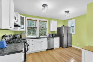 502 W John St, Champaign, IL 61820 - Photo 11