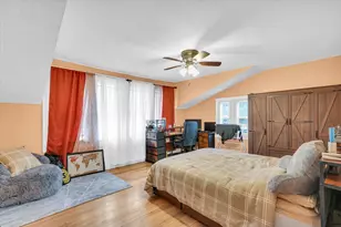 502 W John St, Champaign, IL 61820 - Photo 29