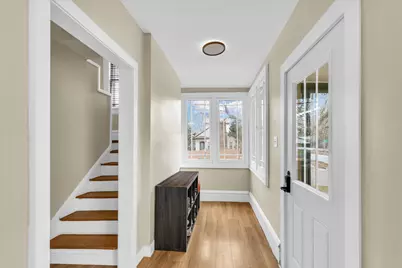502 W John Street, Champaign, IL 61820 - Photo 7
