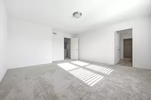 32021 Savannah Dr, Lakemoor, IL 60051 - Photo 19