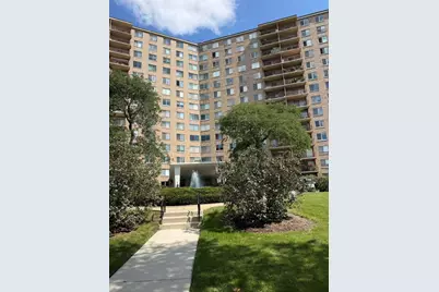 6833 N Kedzie Avenue #801, Chicago, IL 60645 - Photo 1