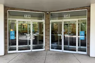 6833 N Kedzie Ave, Chicago, IL 60645 - Photo 3