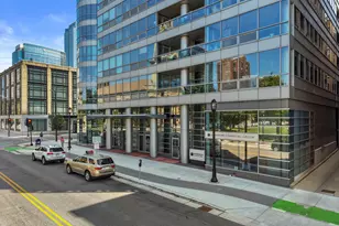 545 E Wells St, Milwaukee, WI 53203 - Photo 75
