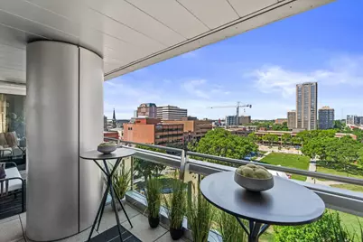 545 E Wells Street #802, Milwaukee, WI 53203 - Photo 43
