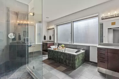 545 E Wells Street #802, Milwaukee, WI 53203 - Photo 29