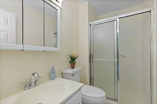 954 Dartmouth Dr, Wheaton, IL 60189 - Photo 23
