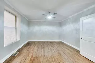 4759 S Forrestville Ave, Chicago, IL 60615 - Photo 9