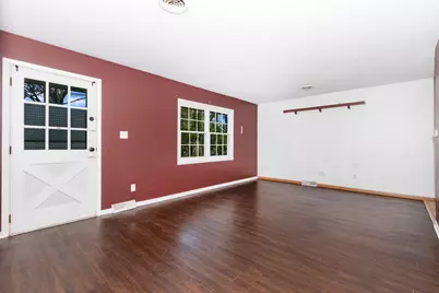 614 Berlin Avenue, Joliet, IL 60435 - Photo 7