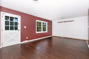 614 Berlin Ave, Joliet, IL 60435 - Photo 7