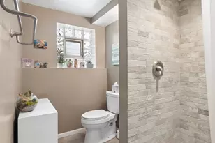 209 Murray Dr, Wood Dale, IL 60191 - Photo 17