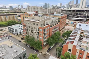 824 W Superior St, Chicago, IL 60642 - Photo 23