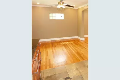10031 S Paxton Avenue, Chicago, IL 60617 - Photo 17