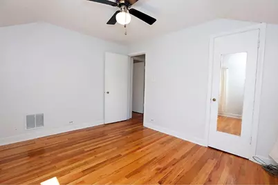 10031 S Paxton Avenue, Chicago, IL 60617 - Photo 27