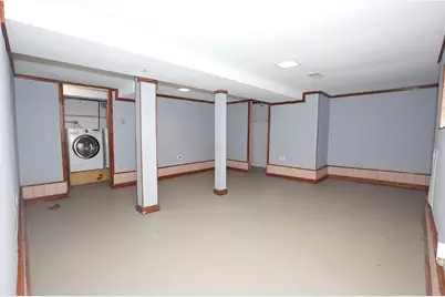 10031 S Paxton Avenue, Chicago, IL 60617 - Photo 33