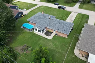 1222 Kay Ave, Rockford, IL 61103 - Photo 5