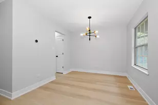 8161 W Orchard Dr, Frankfort, IL 60423 - Photo 7