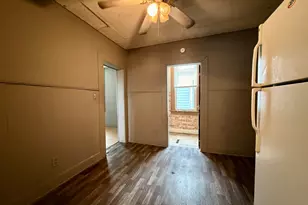 504 S East St, Clifton, IL 61727 - Photo 5