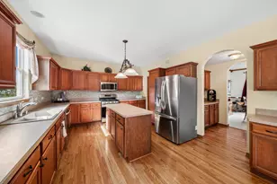 1943 Flagstone Ln, Aurora, IL 60502 - Photo 3