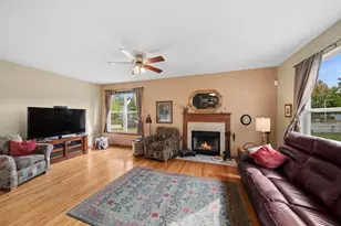 1943 Flagstone Ln, Aurora, IL 60502 - Photo 11